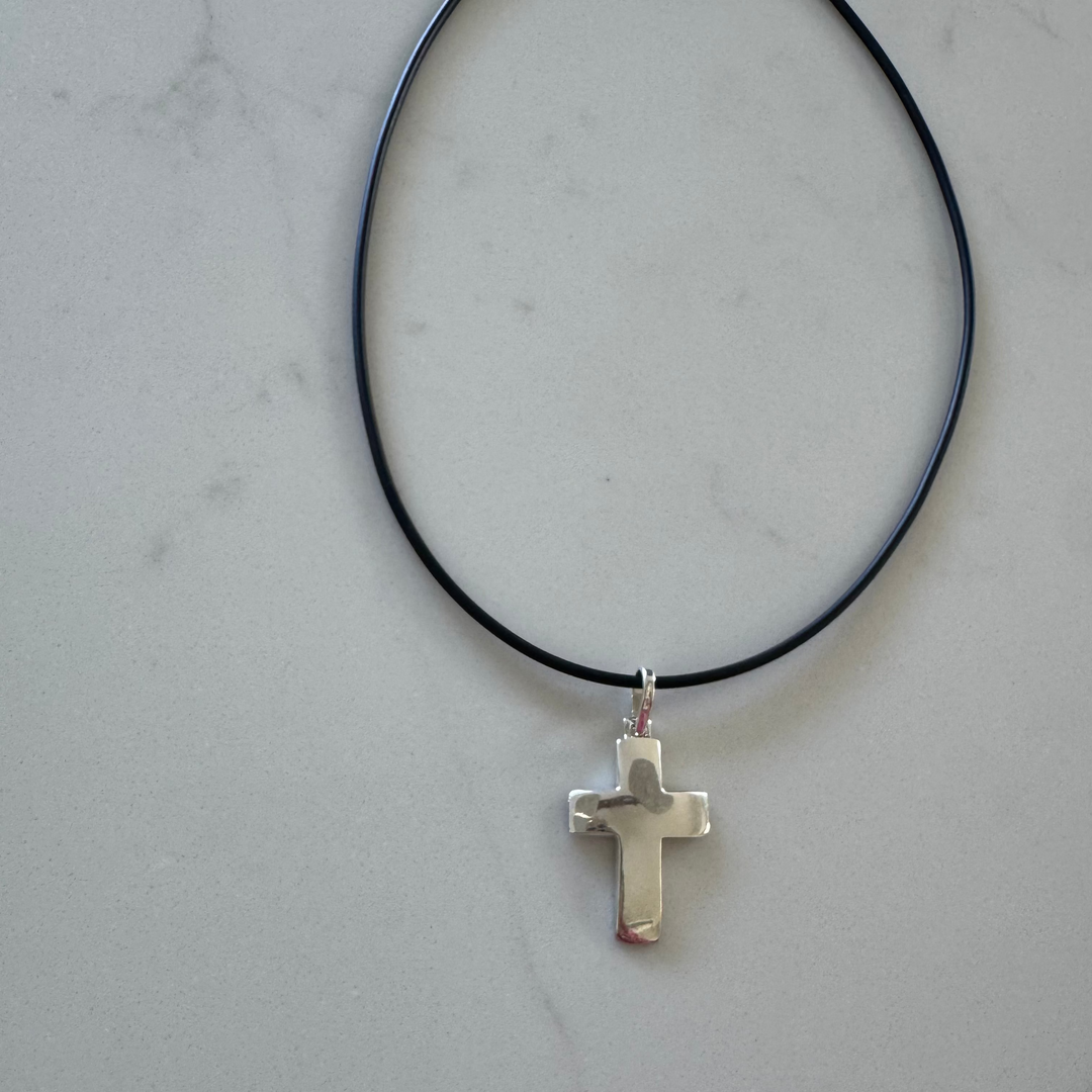 Caucho con Cruz de plata .925