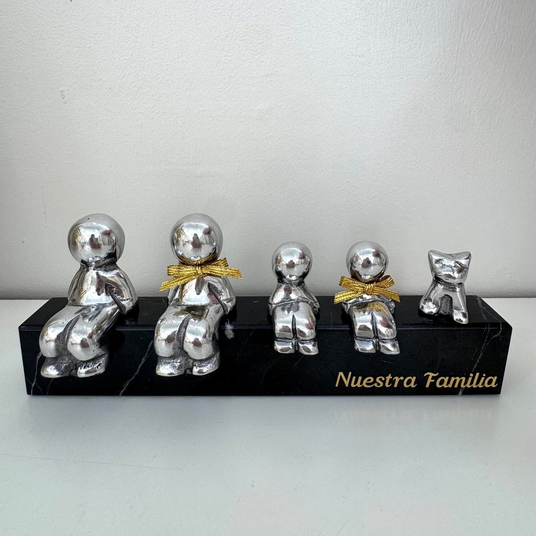 Familia personalizada en mármol