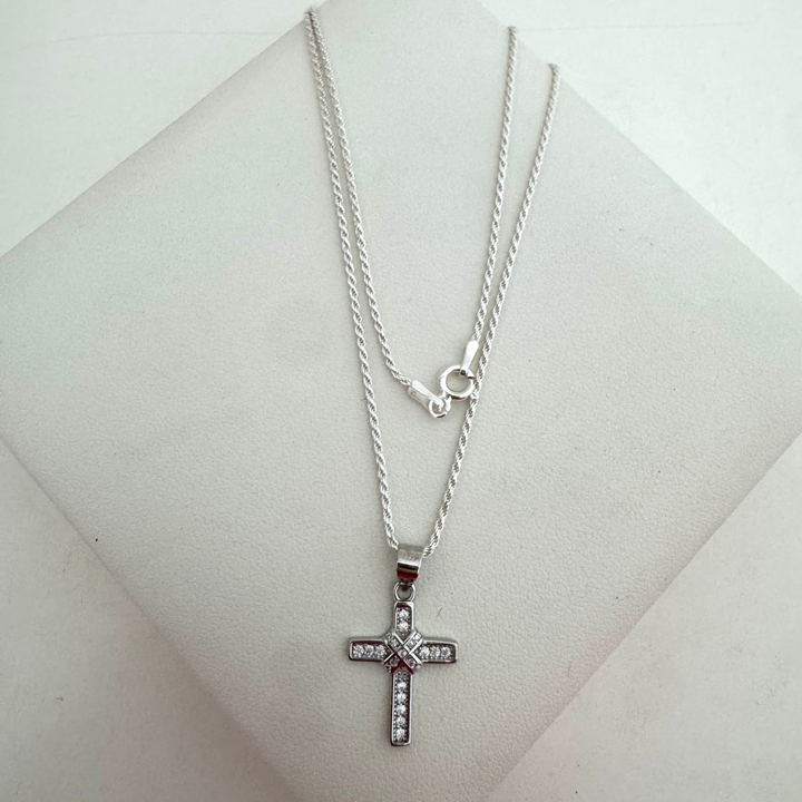 Cadena con Cruz de plata .925
